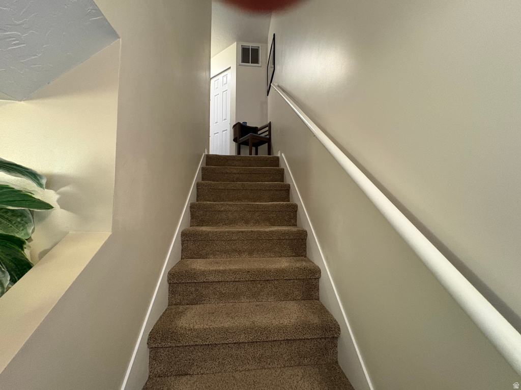 3229 W VIRGINIA PINE LN West Jordan, UT 84088