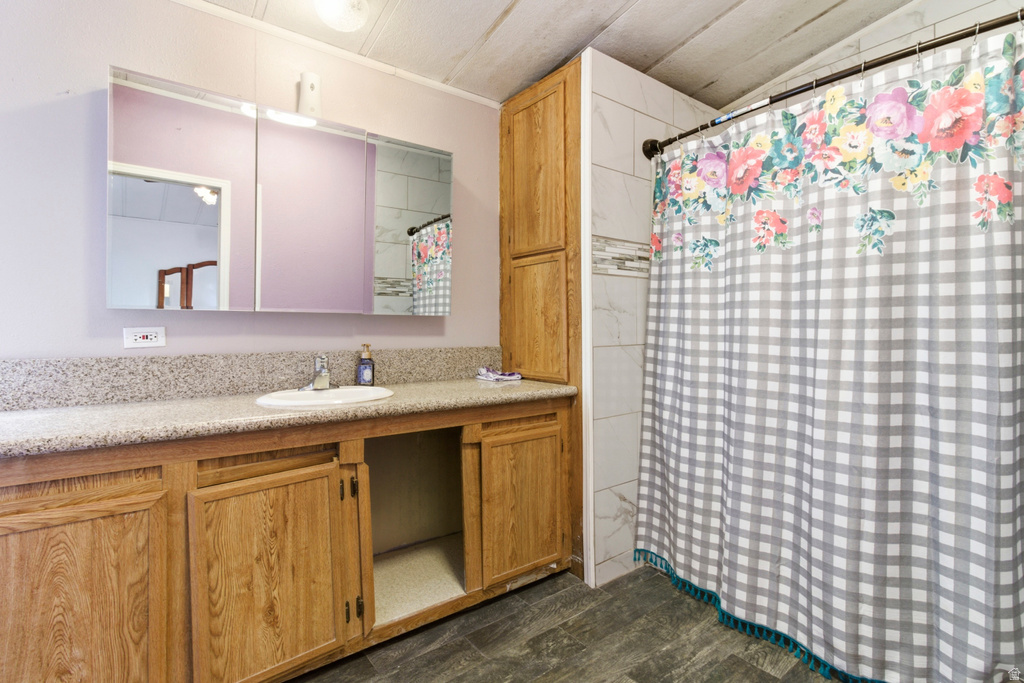 268 S 250 E Aurora, UT 84620