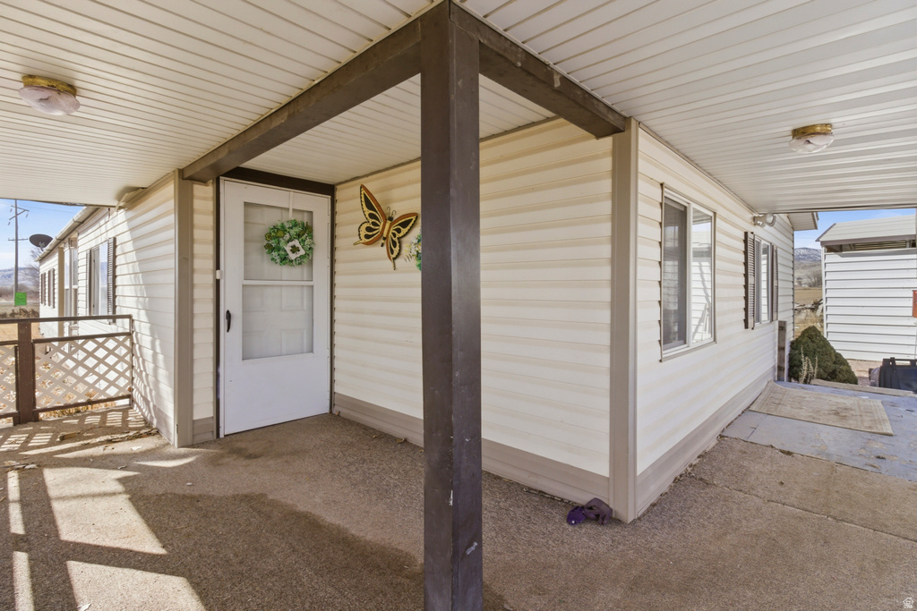 268 S 250 E Aurora, UT 84620