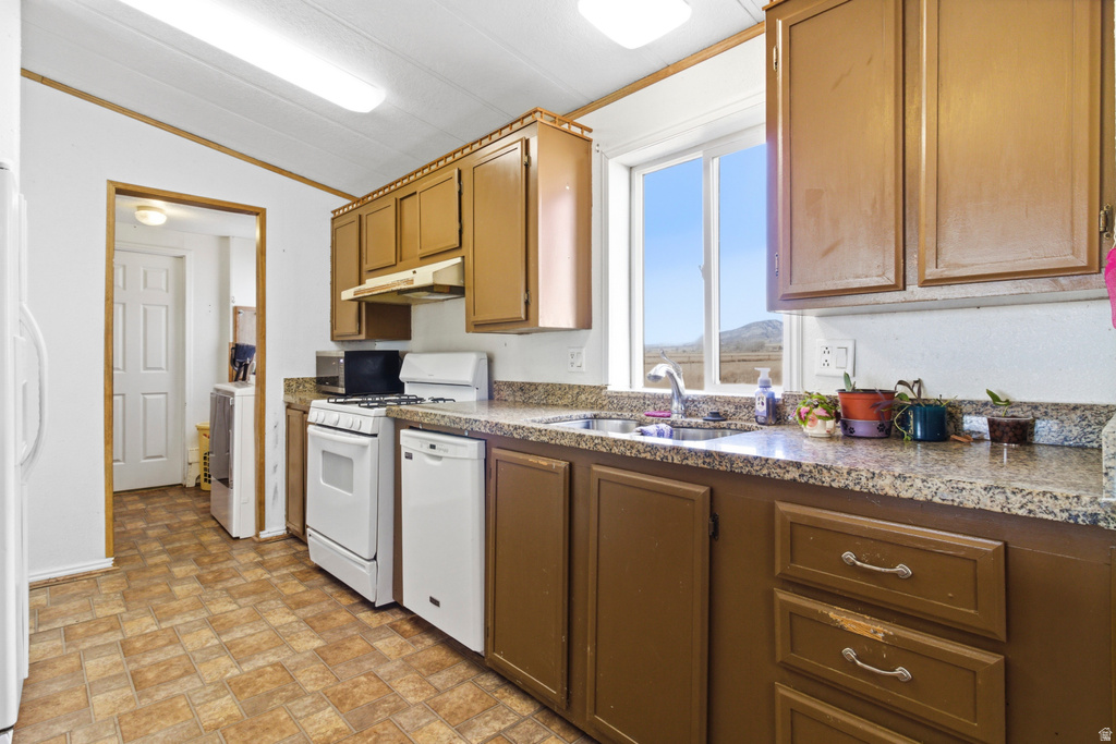 268 S 250 E Aurora, UT 84620