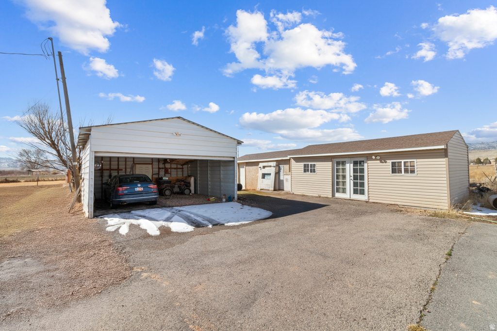 268 S 250 E Aurora, UT 84620