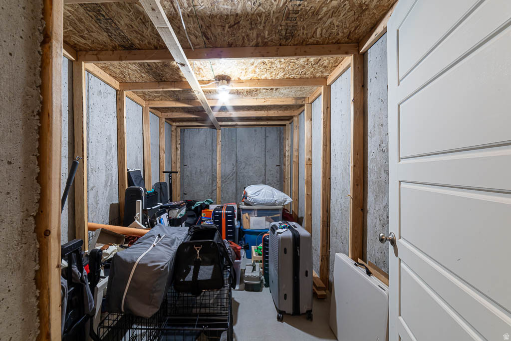 6047 W STILLRIDGE DR West Valley City, UT 84128