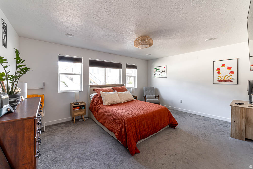 6047 W STILLRIDGE DR West Valley City, UT 84128