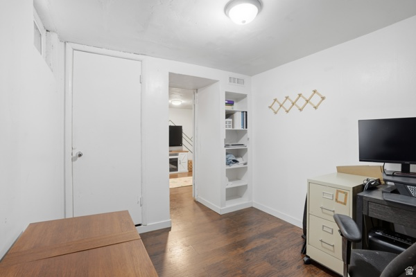 820 W FAYETTE AVE Salt Lake City, UT 84104