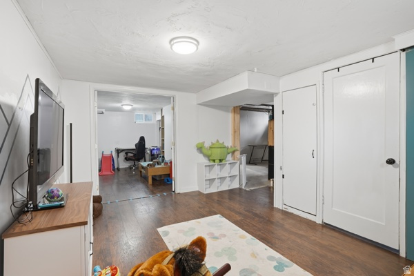 820 W FAYETTE AVE Salt Lake City, UT 84104