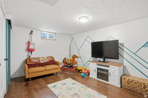 820 W FAYETTE AVE Salt Lake City, UT 84104