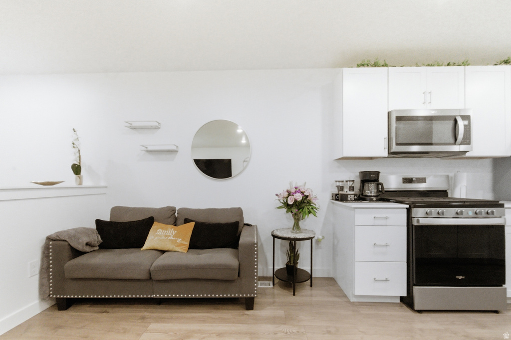 8438 W CORDERO DR #182 Magna, UT 84044