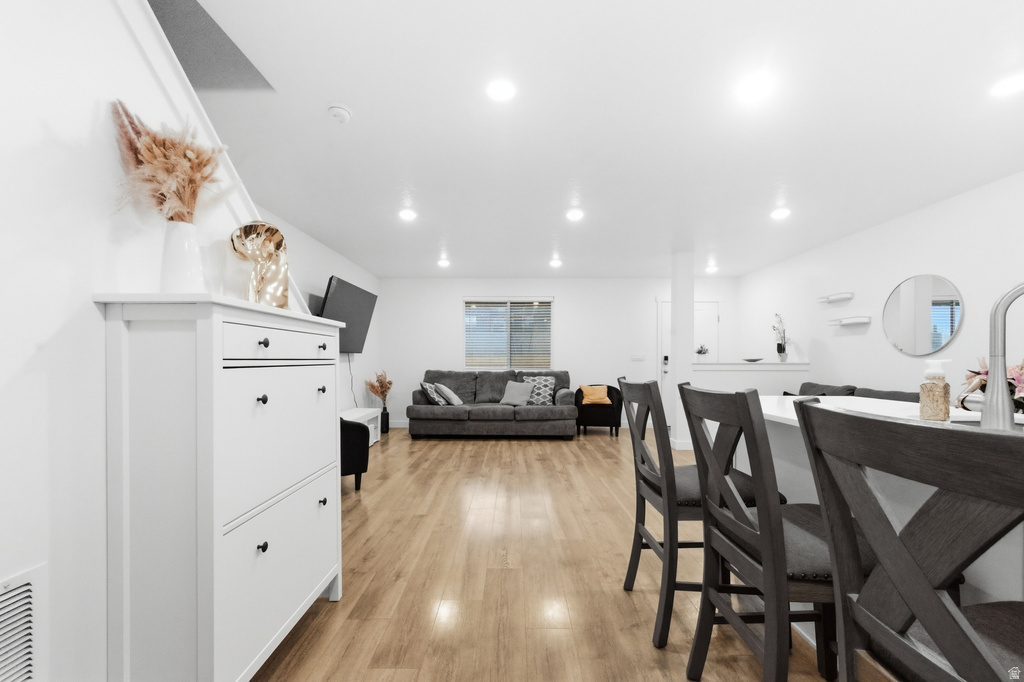 8438 W CORDERO DR #182 Magna, UT 84044