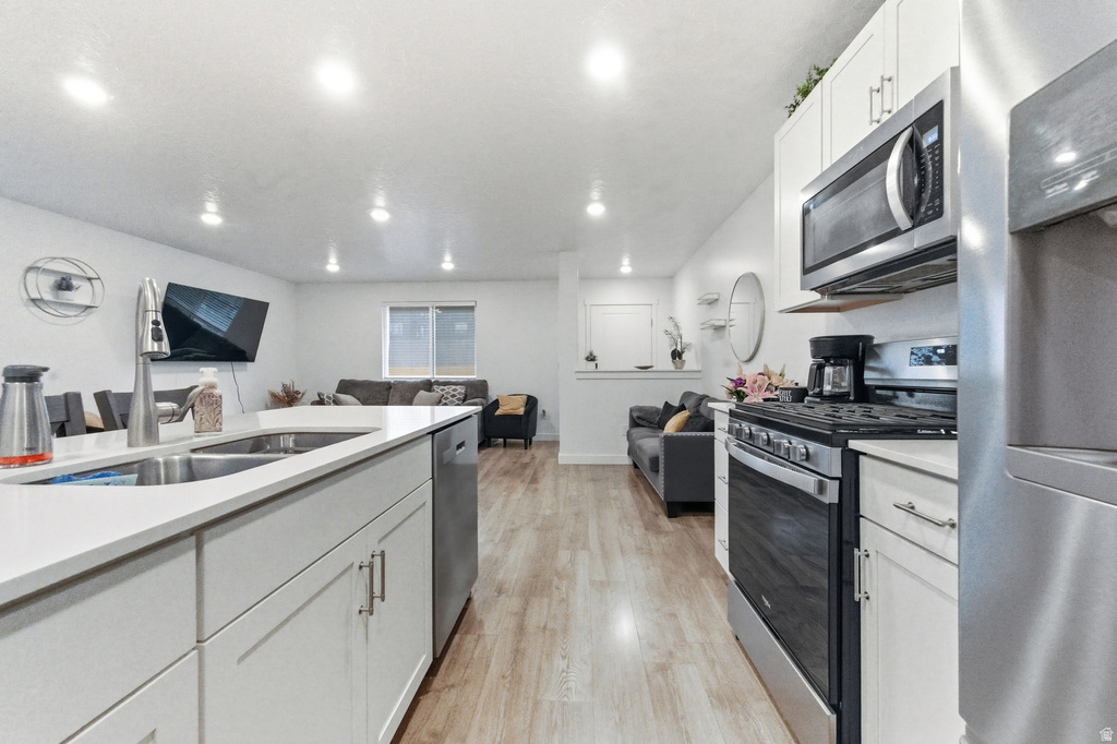 8438 W CORDERO DR #182 Magna, UT 84044