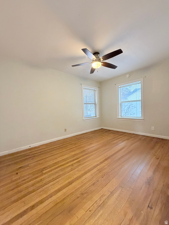 1944 E SPRING LN Holladay, UT 84117