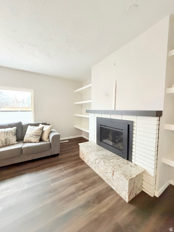 1944 E SPRING LN Holladay, UT 84117