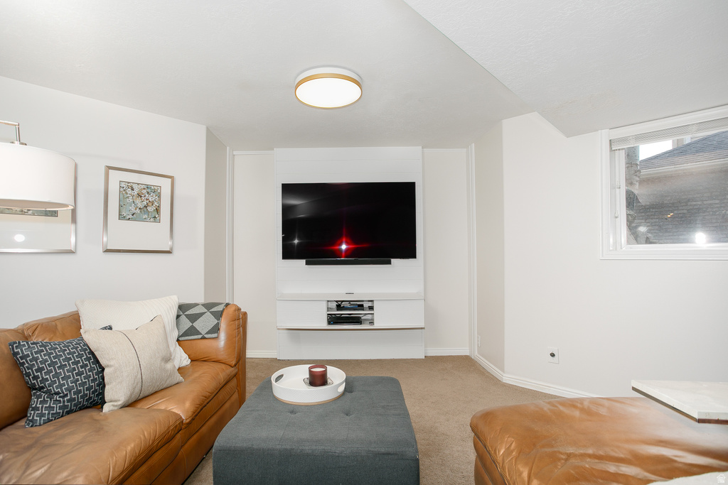 295 E 500 N Centerville, UT 84014