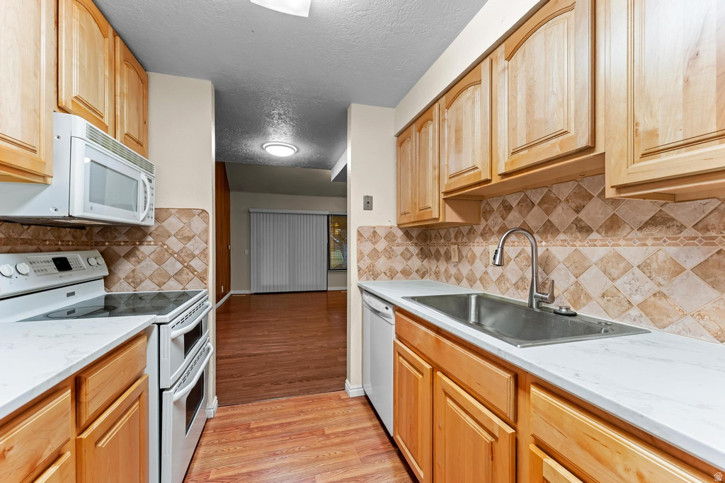 42 N WHITE BARN DR. Pleasant View, UT 84414