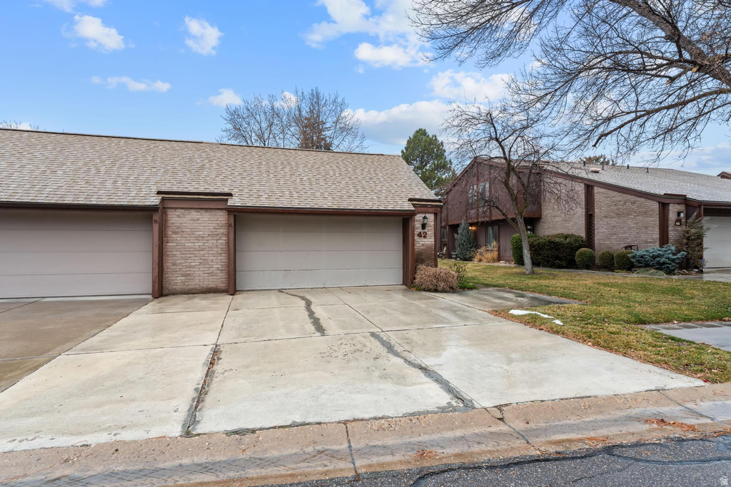 42 N WHITE BARN DR. Pleasant View, UT 84414