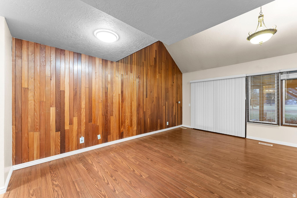 42 N WHITE BARN DR. Pleasant View, UT 84414