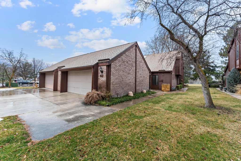 42 N WHITE BARN DR. Pleasant View, UT 84414