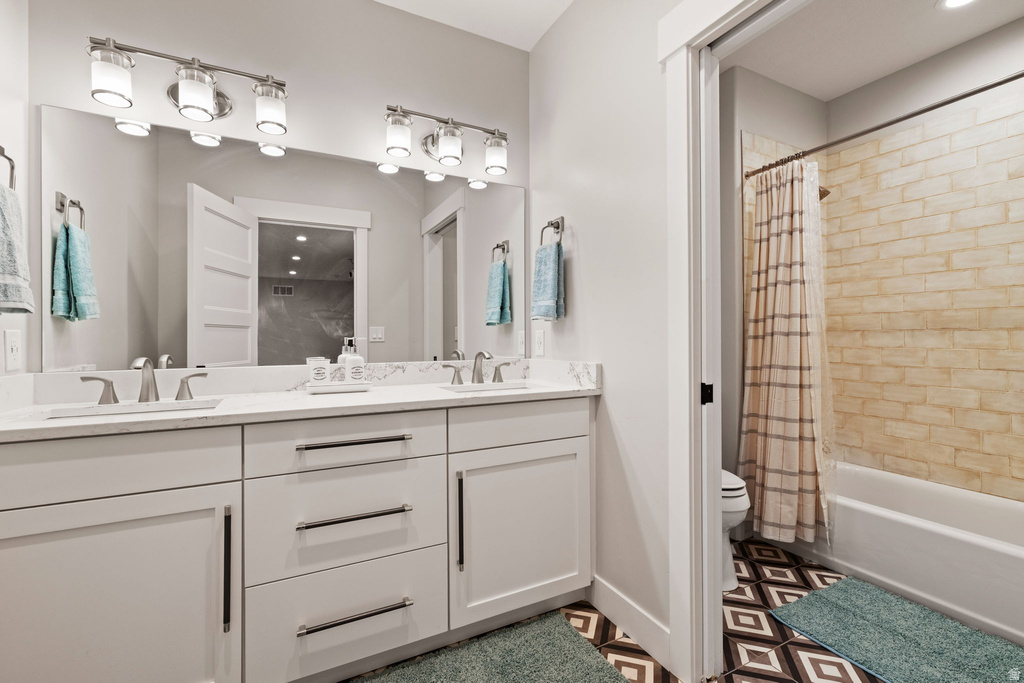 2613 S SPANISH OAKS DR Spanish Fork, UT 84660