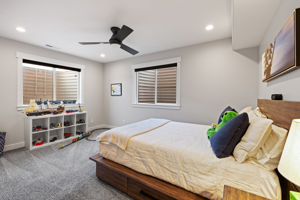 2613 S SPANISH OAKS DR Spanish Fork, UT 84660