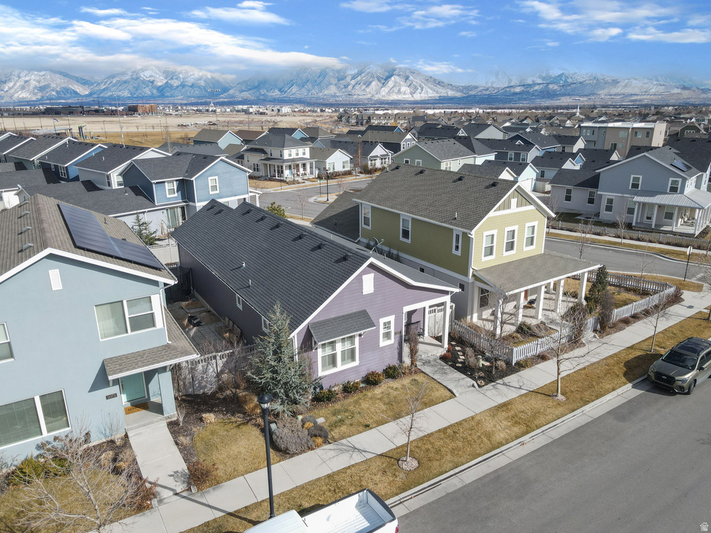 11377 S HOLLY SPRINGS DR South Jordan, UT 84009