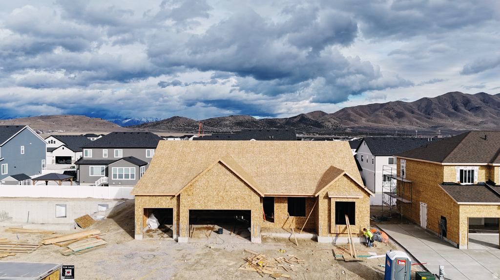 5394 N HONEY SUCKLE WAY Eagle Mountain, UT 84005