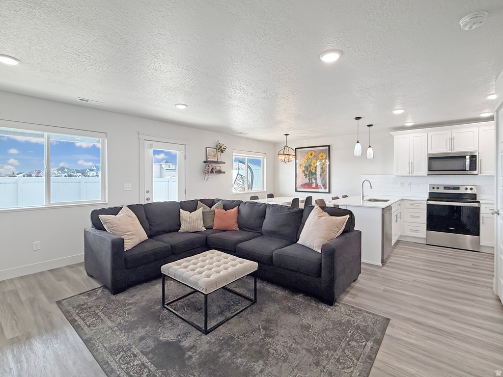 3959 S 3485 W West Haven, UT 84401