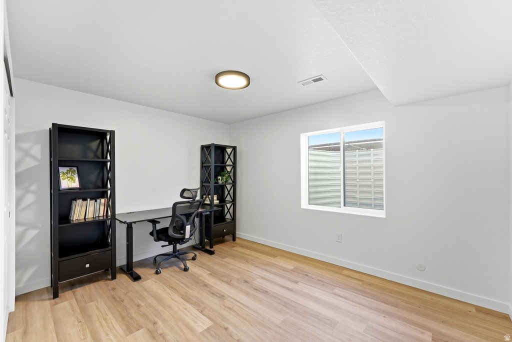 5638 N DUKE LN Stansbury Park, UT 84074