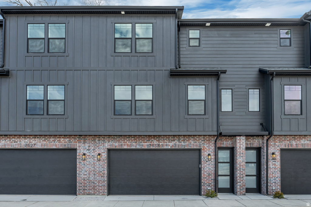 7613 S 300 E Sandy, UT 84047