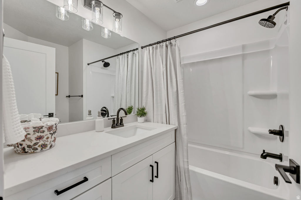 7613 S 300 E Sandy, UT 84047