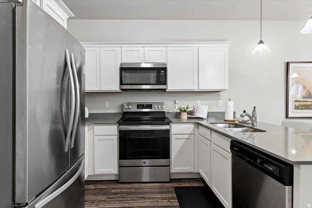 660 N EMERY LN Vineyard, UT 84059