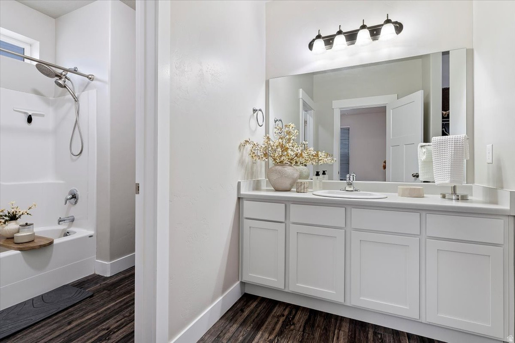 660 N EMERY LN Vineyard, UT 84059