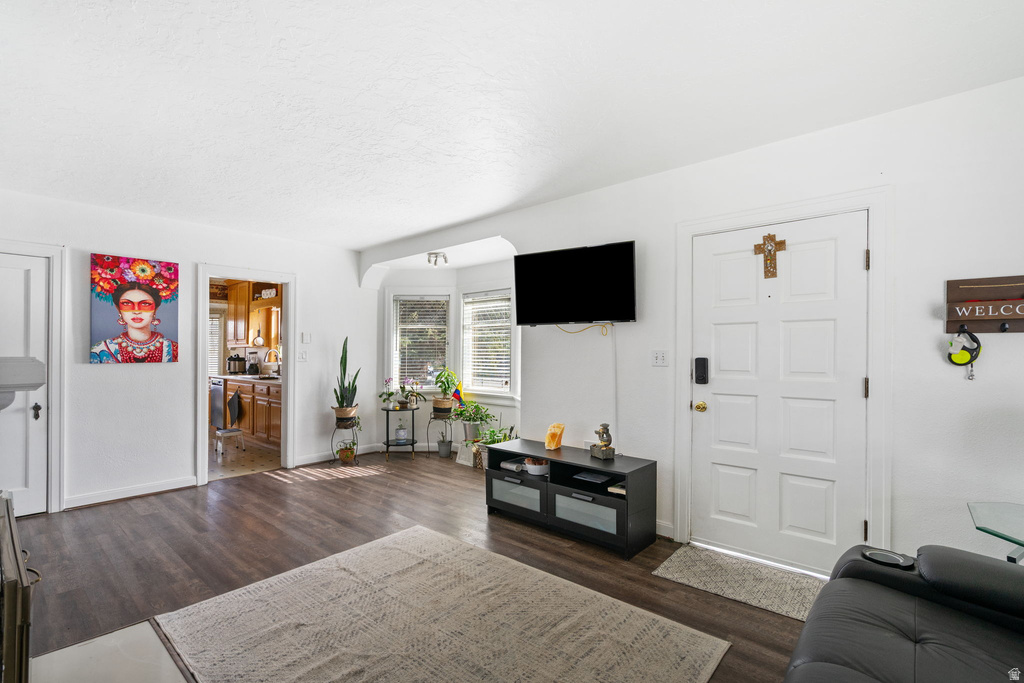 1575 E 3350 S Salt Lake City, UT 84106