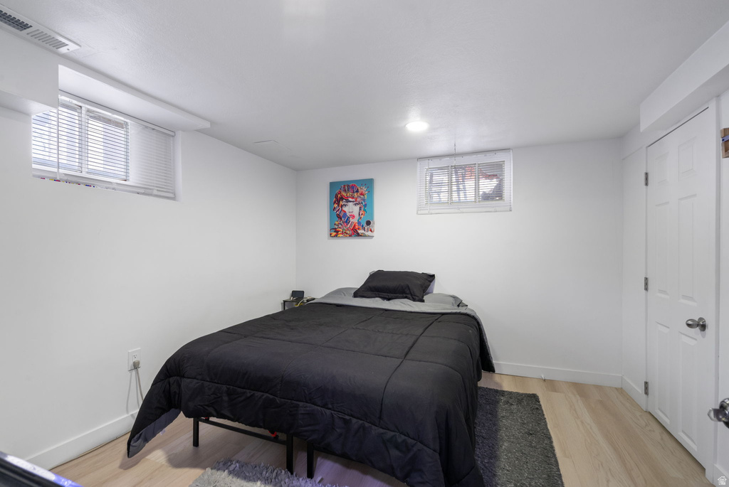 1575 E 3350 S Salt Lake City, UT 84106