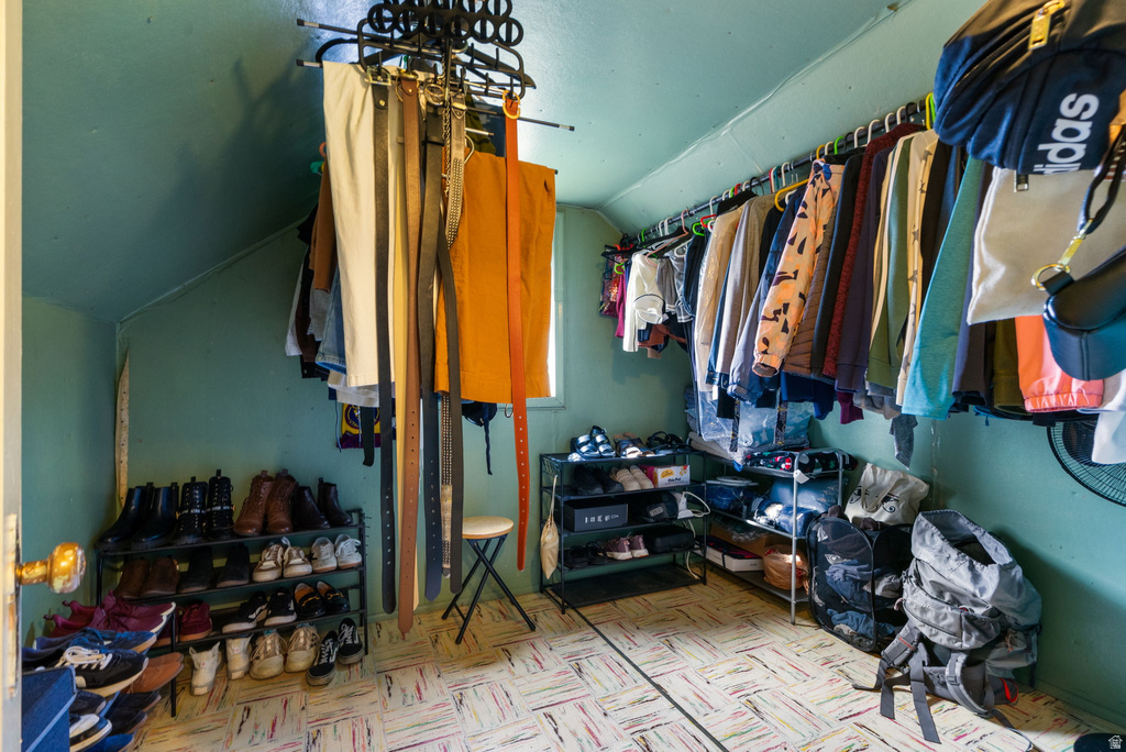 1575 E 3350 S Salt Lake City, UT 84106