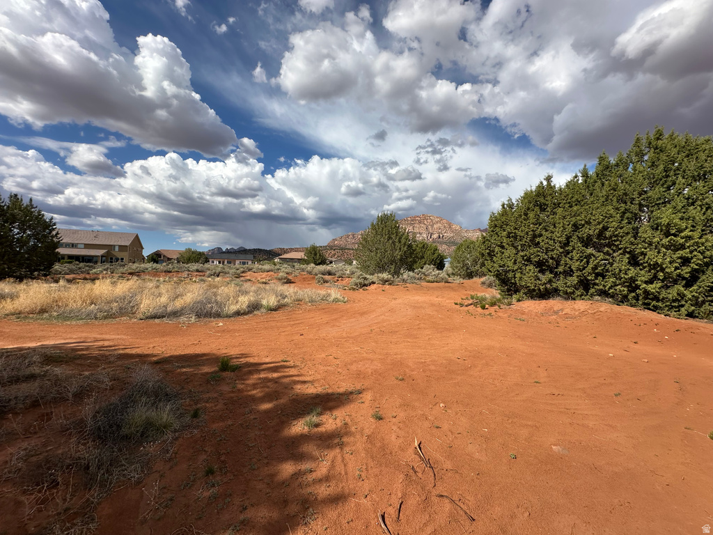 1141 E RED SAGE LN Apple Valley, UT 84737