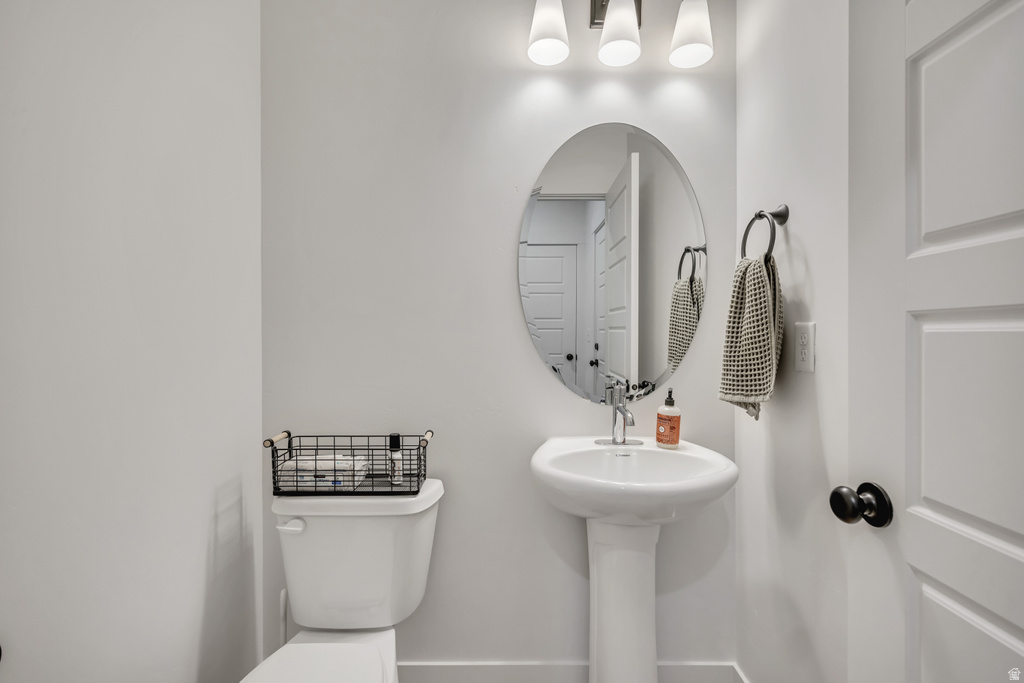 4552 E SILVER RIDGE RD #3446 Eagle Mountain, UT 84005