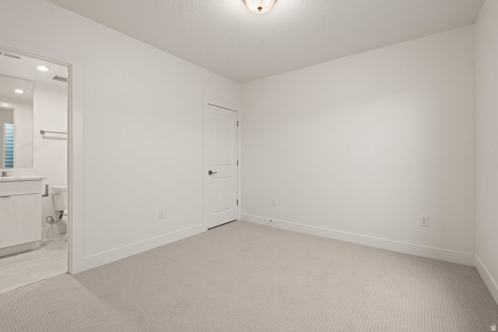 8501 S MICHELLE RIVER AVE #116 West Jordan, UT 84081