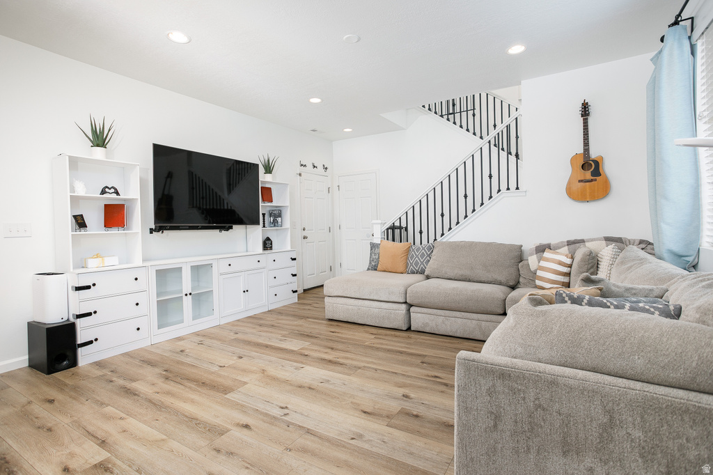 257 W PALOMINO WAY Stansbury Park, UT 84074