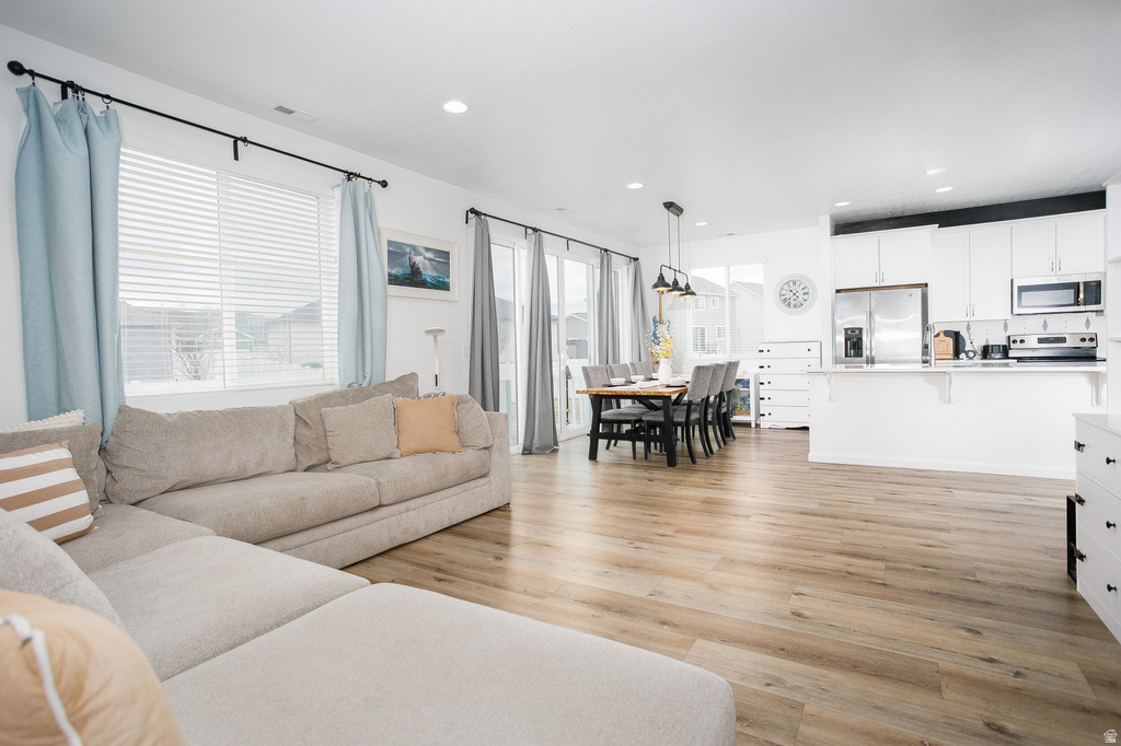 257 W PALOMINO WAY Stansbury Park, UT 84074