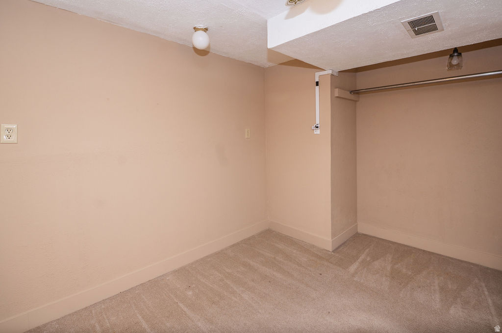 61 COLOMBIA DR Tooele, UT 84074