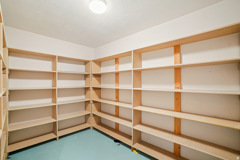 845 LAKEVIEW Stansbury Park, UT 84074