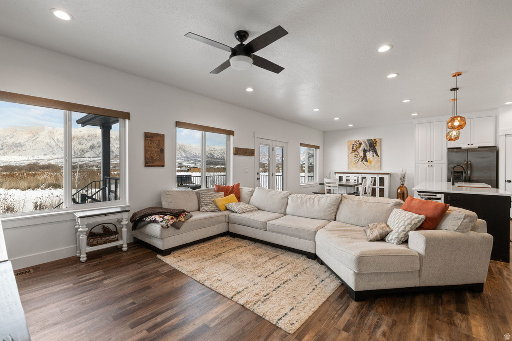 3924 W 2875 N Plain City, UT 84404