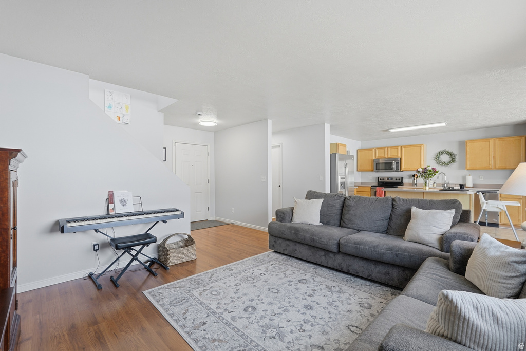 799 S 125 E Layton, UT 84041