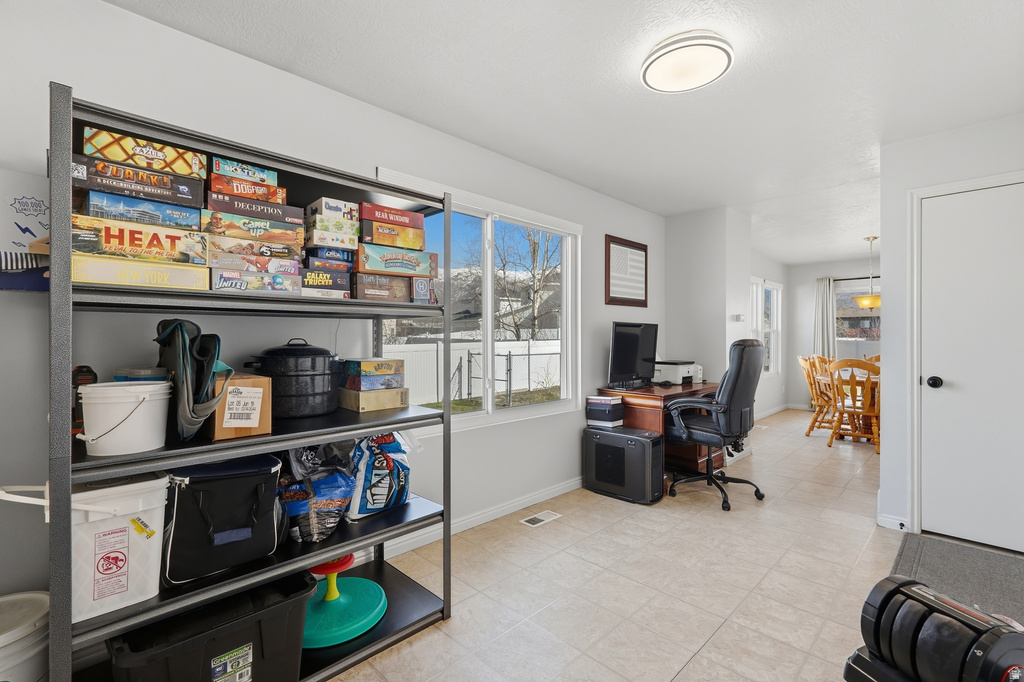 799 S 125 E Layton, UT 84041