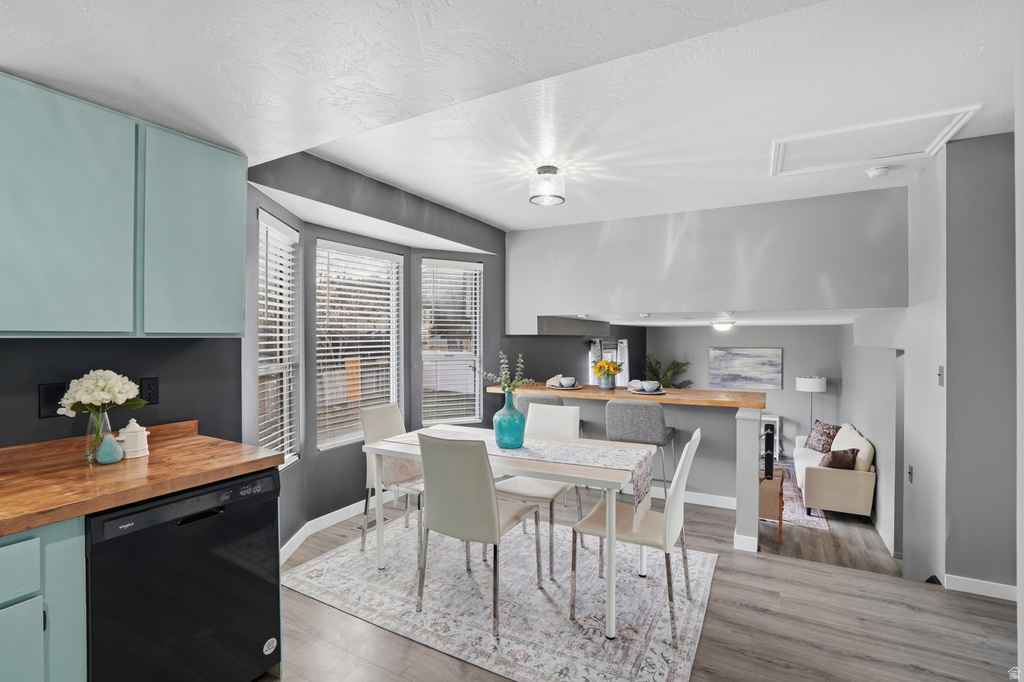 6758 S BLUE FLOWER CT West Jordan, UT 84081