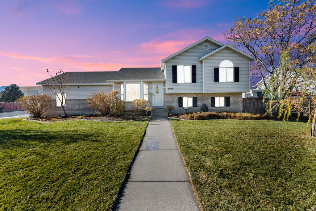 2908 S PIKA DR West Valley City, UT 84128