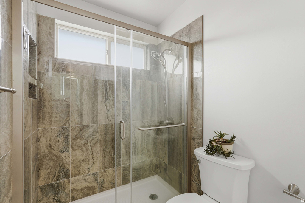 94 E 950 S Kaysville, UT 84037