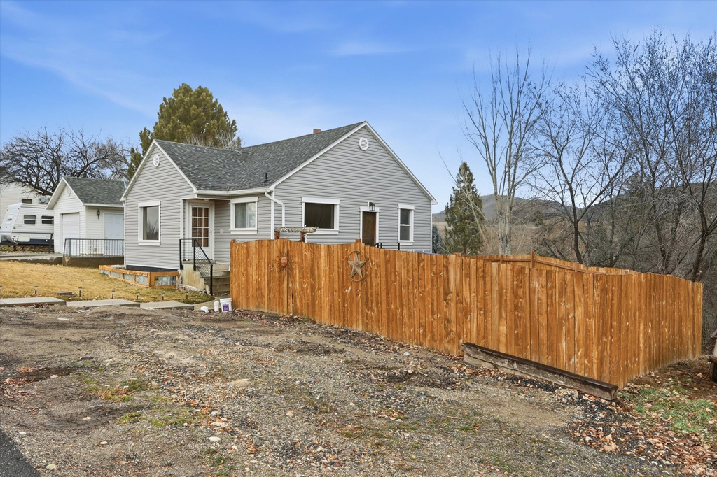 484 N MAIN ST Malad City, ID 83252