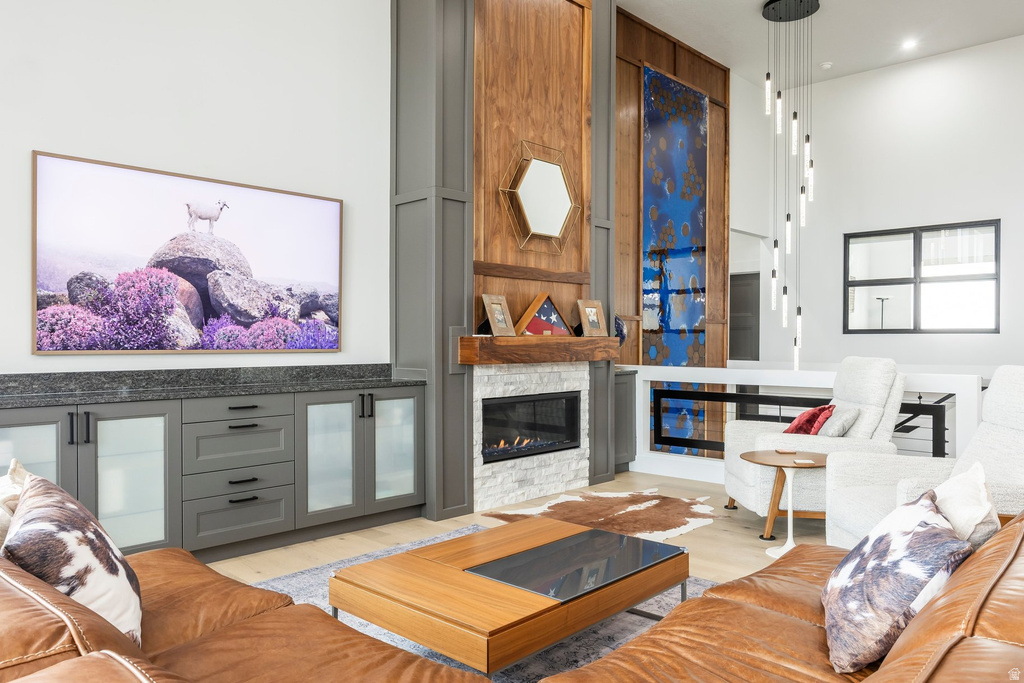 11318 S CANYON FALLS LN Sandy, UT 84092