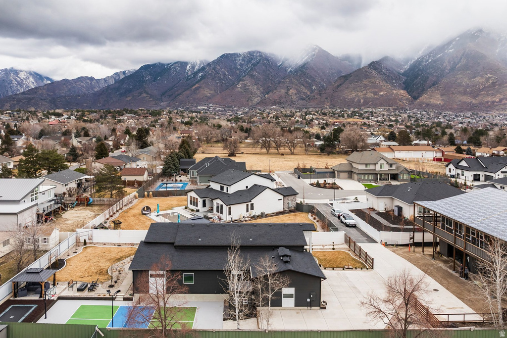 11318 S CANYON FALLS LN Sandy, UT 84092