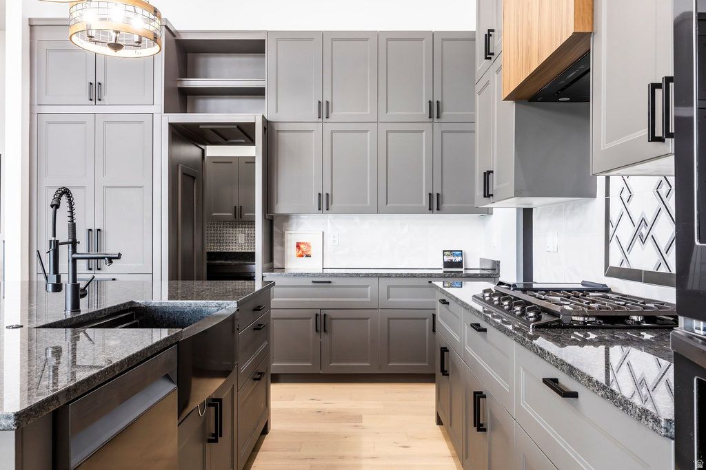 11318 S CANYON FALLS LN Sandy, UT 84092